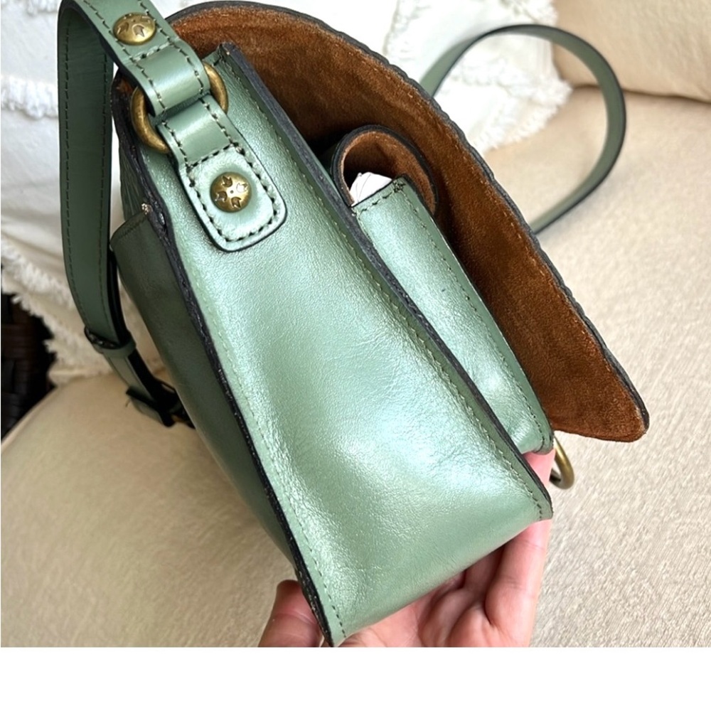 PATRICIA NASH ILINA C/B sage flap crossbody bag - Picture 6 of 15